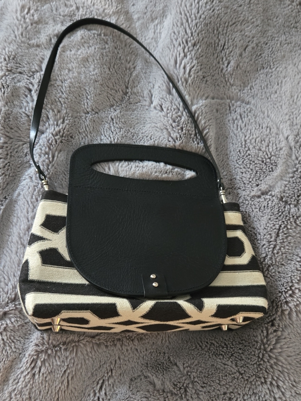 Add Libb Black & Cream Geometric Canvas Shoulder Bag